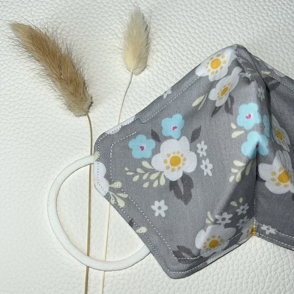 Floral and polkadot 3 layer cotton fabric reversible face mask